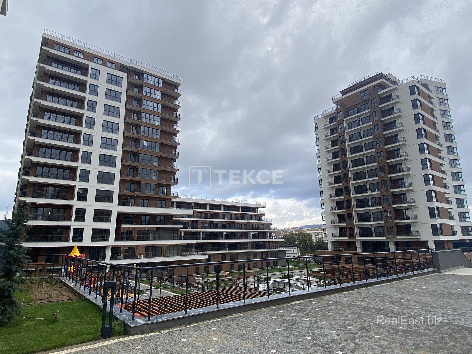 Stylish Apartments with Ample Green Spaces in Ümraniye, Istanbul
